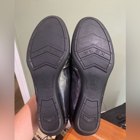 Lifestride Soft System Hallard Loafers 8 1/2 Gray Metallic Comfort - Picture 6 of 10